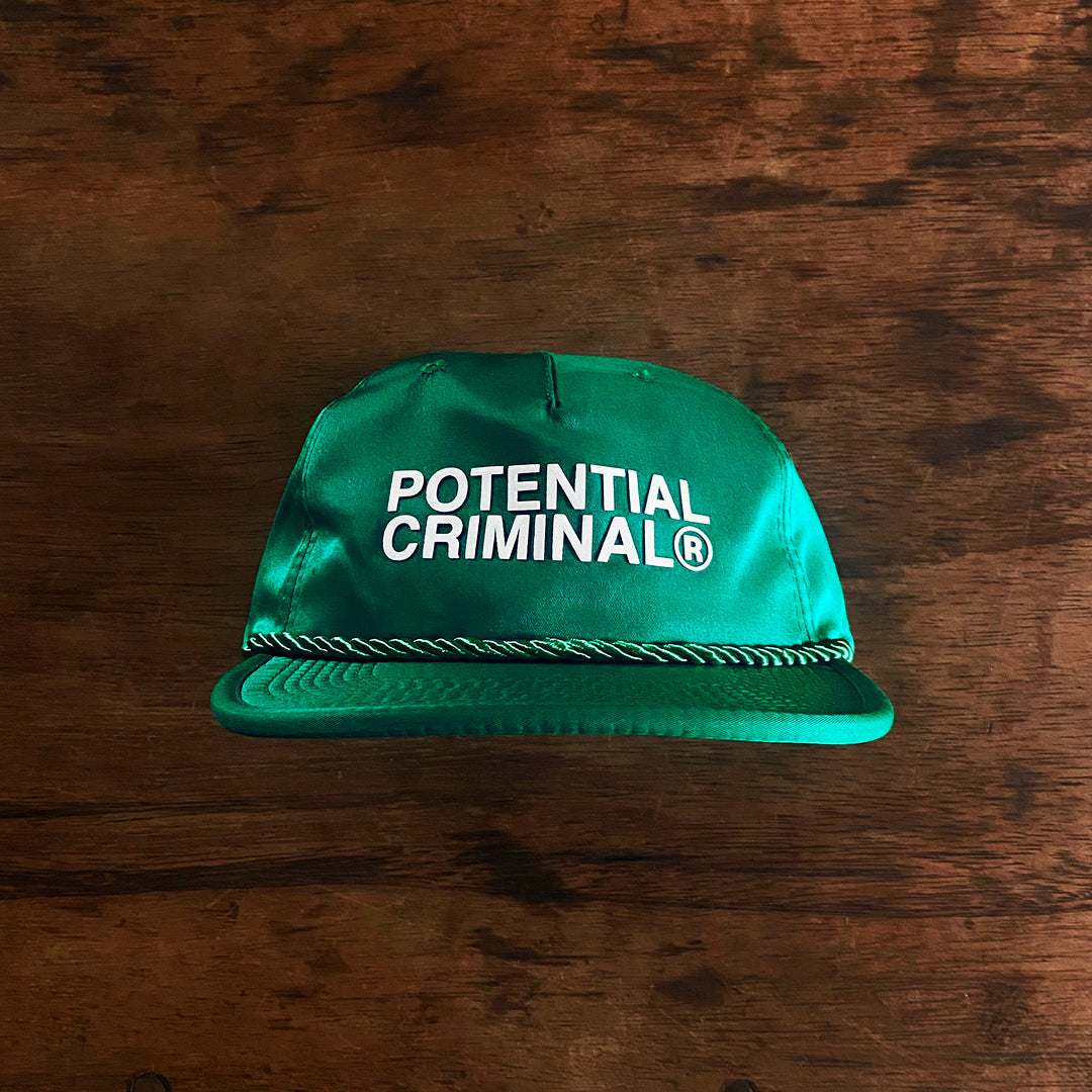 Boné Desestruturado "POTENTIAL CRIMINAL"
