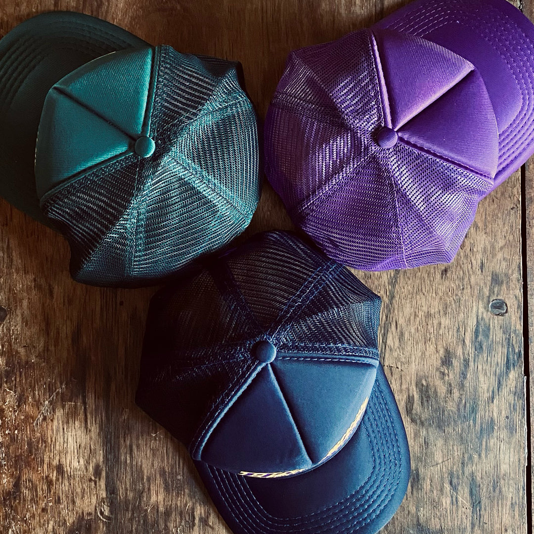 Boné Trucker "Haters"