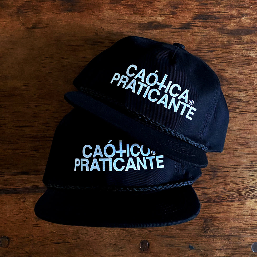 Boné Desestruturado "CAÓTICO PRATICANTE"