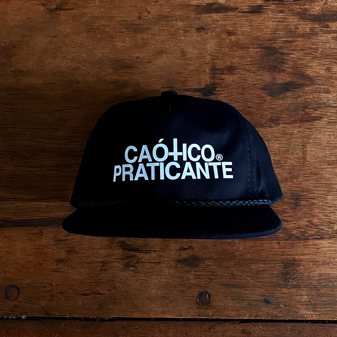 Boné Desestruturado "CAÓTICO PRATICANTE"